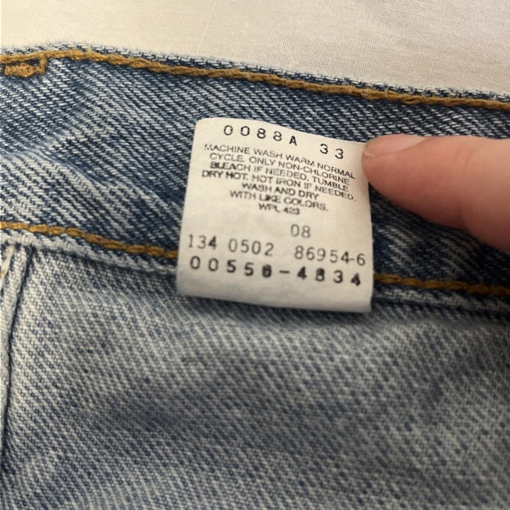 Vintage Levis 550 Jeans Mens 38x34 Relaxed Fit Blue Denim Light Wash Y2K - Picture 5 of 8